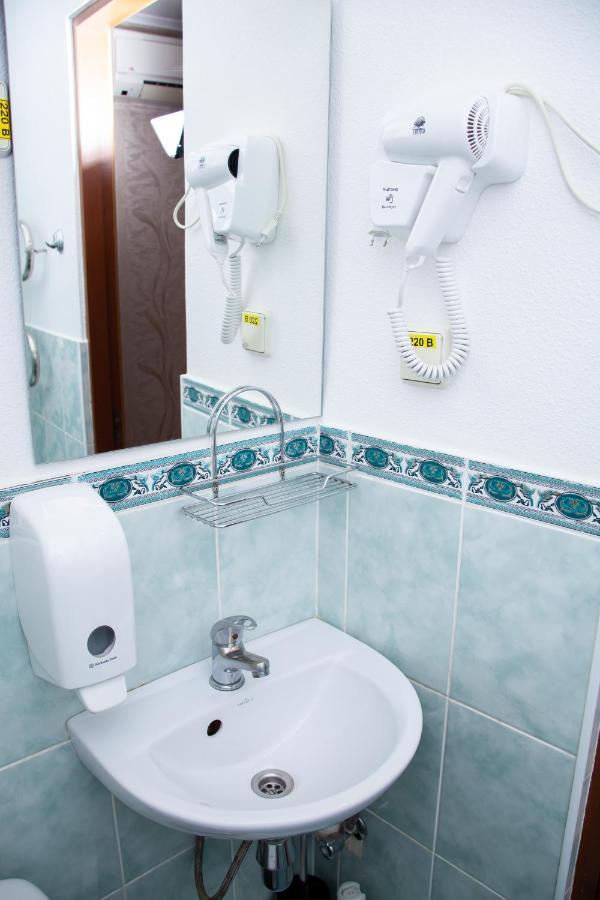 Piligrim 2 Otel Mykolaiv Dış mekan fotoğraf