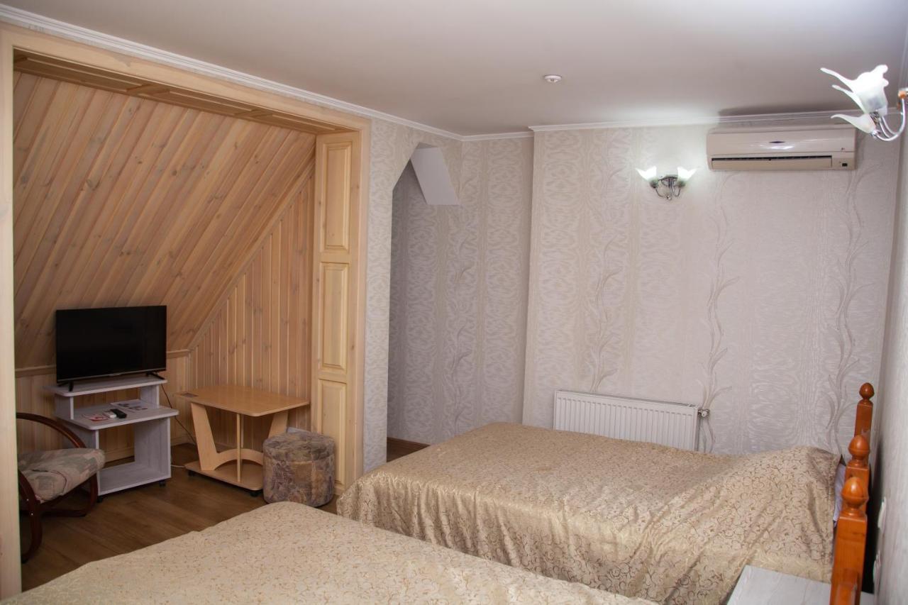 Piligrim 2 Otel Mykolaiv Dış mekan fotoğraf