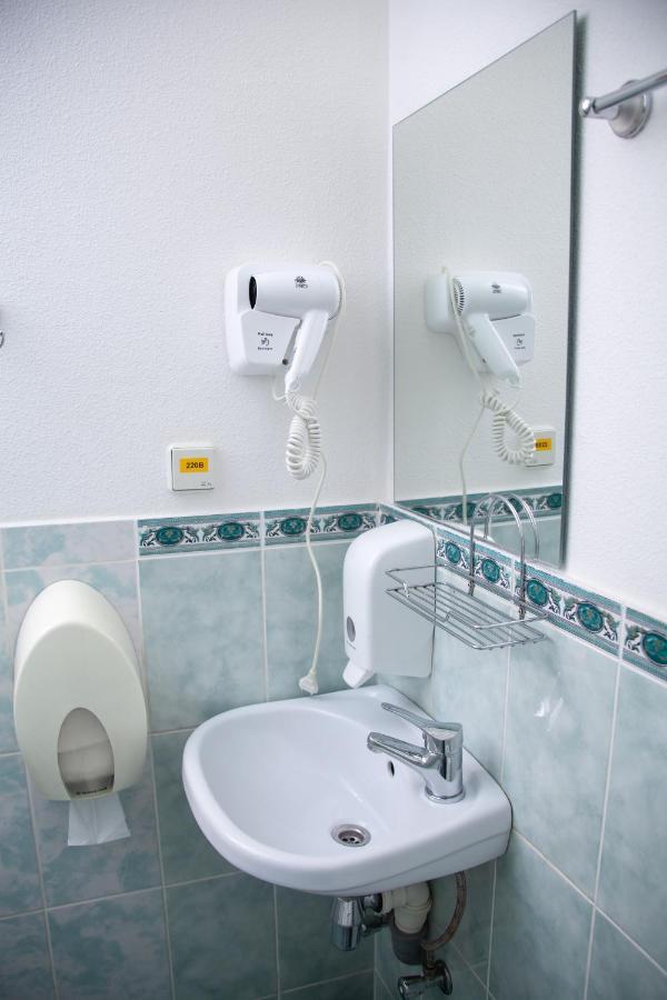 Piligrim 2 Otel Mykolaiv Dış mekan fotoğraf